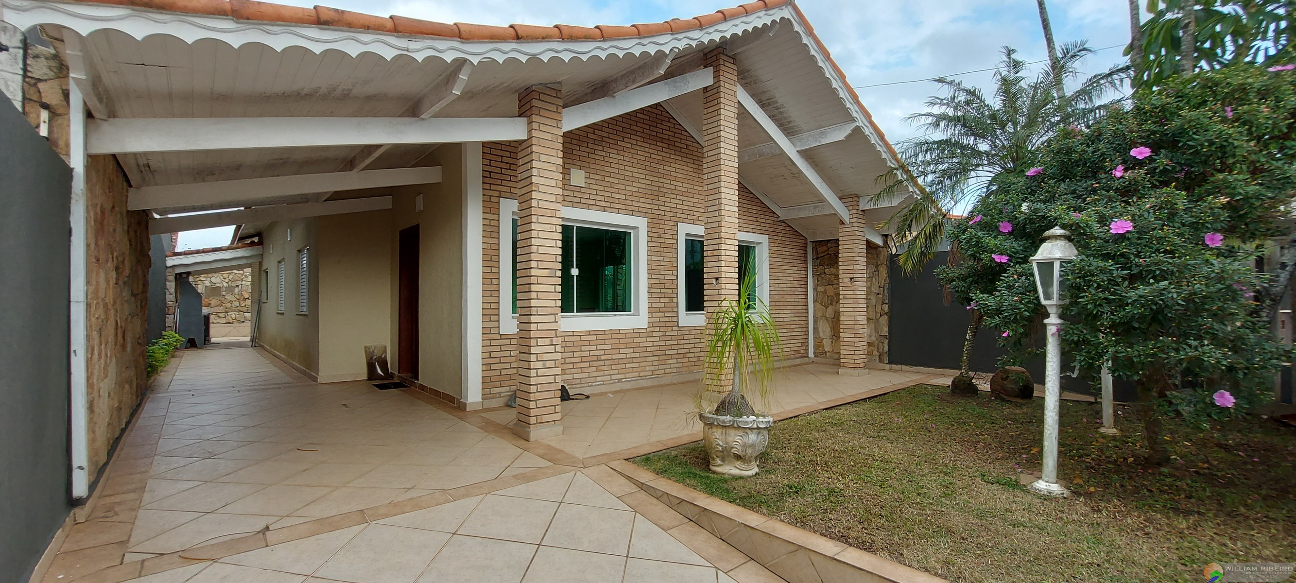 Casa para venda em Peruíbe